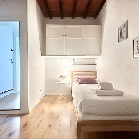 Warm Retreat In The Heart Of Florence Cls Station Florença Exterior foto
