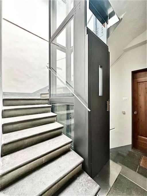 Warm Retreat In The Heart Of Florence Cls Station Florença Exterior foto